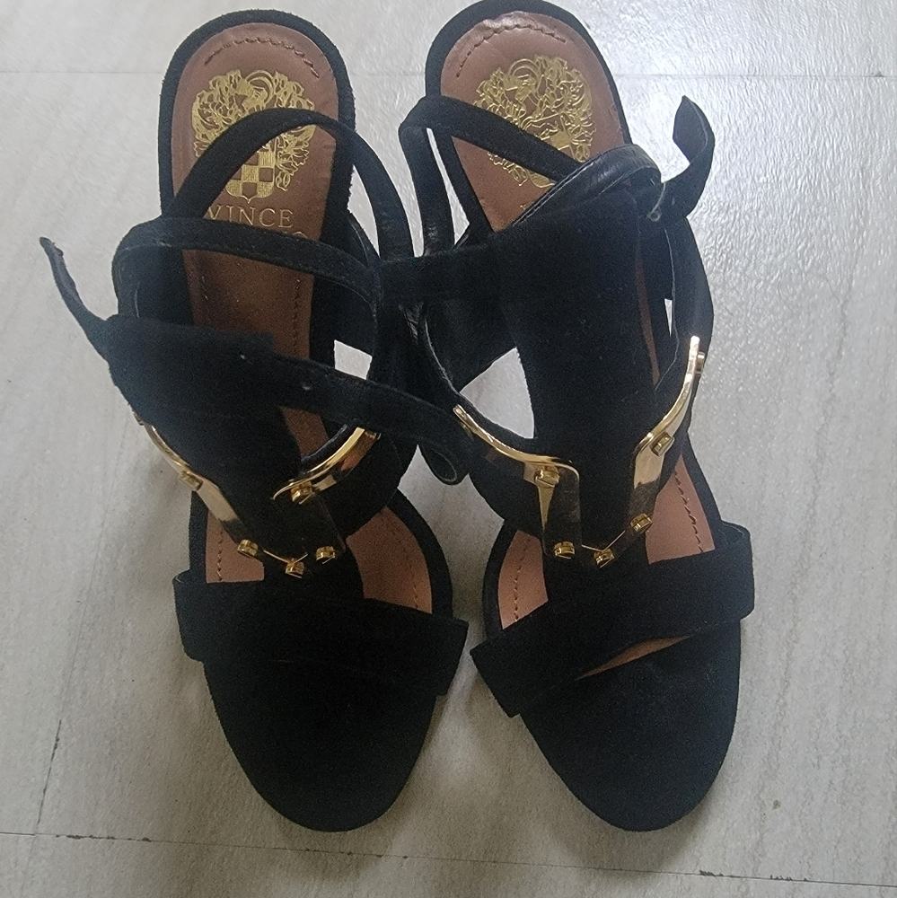 Vince Camuto sandals - Picture 2 of 6